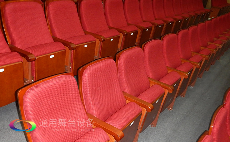 通用舞臺承接廣州市廣鐵一中報告廳舞臺幕布、燈光、音響項目